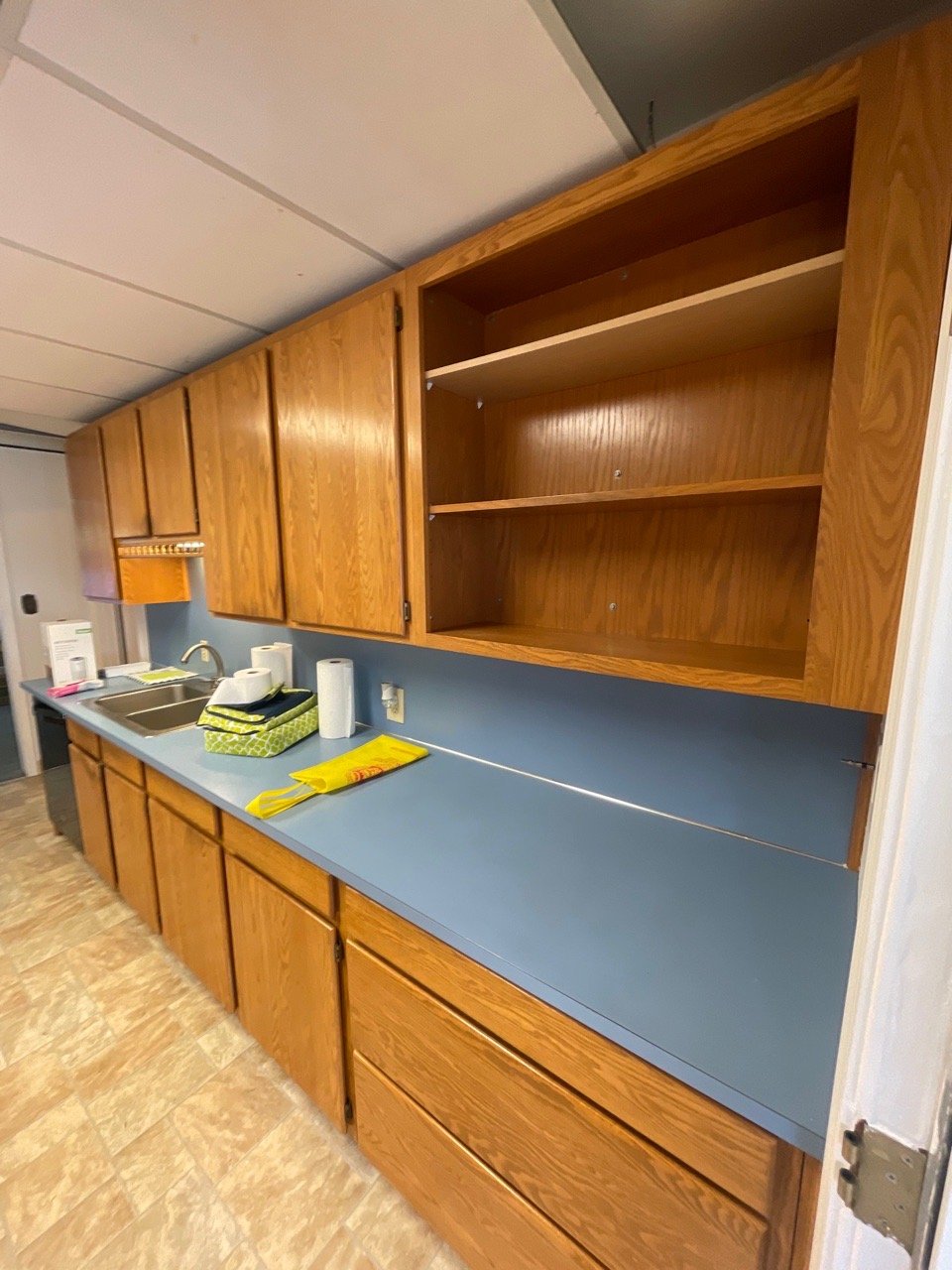 Clean Sweep Services Portland Oregon — deep clean kitchen vintage cabinets portland